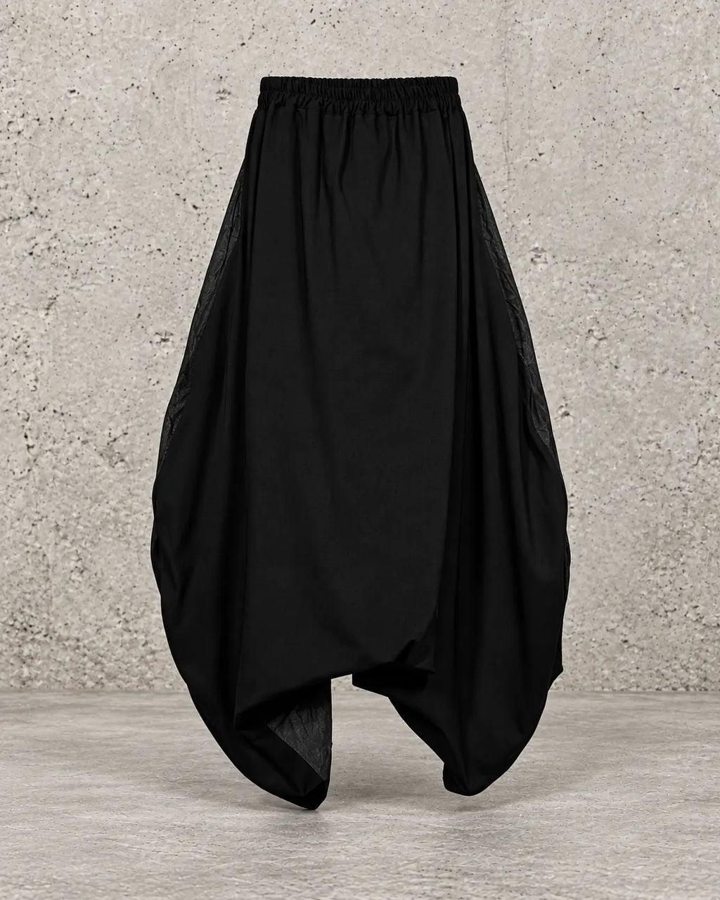 Pantalón balloon texturizado negro La Haine – vista 4 de 5