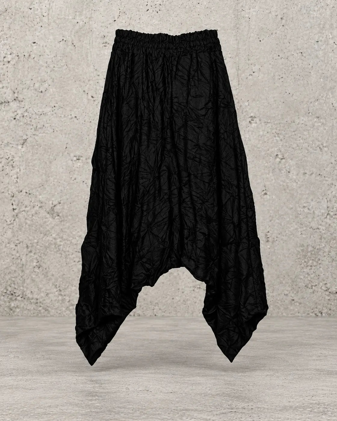 Pantalón harem texturizado negro La Haine – vista 4 de 5