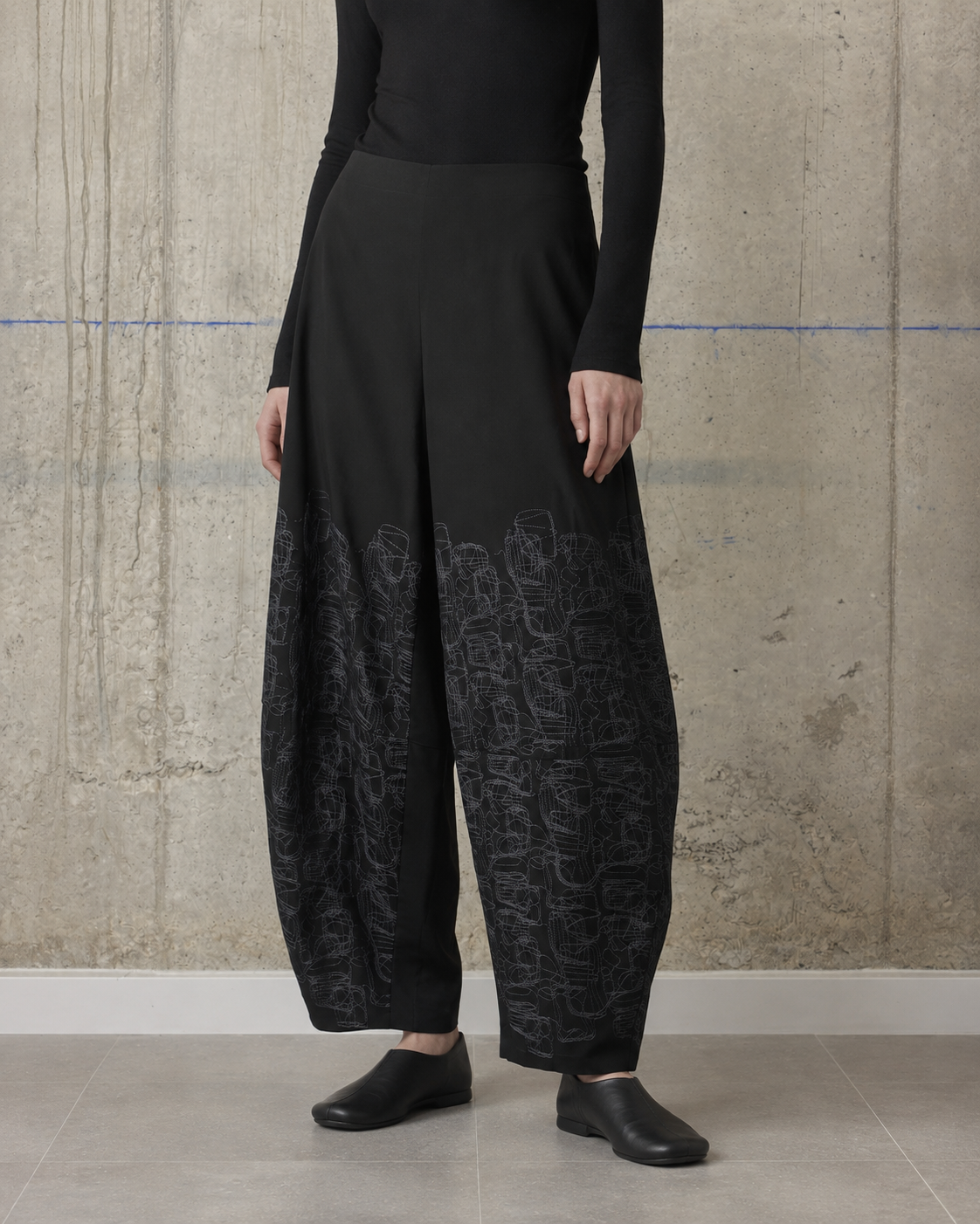 Pantalón negro Manesera