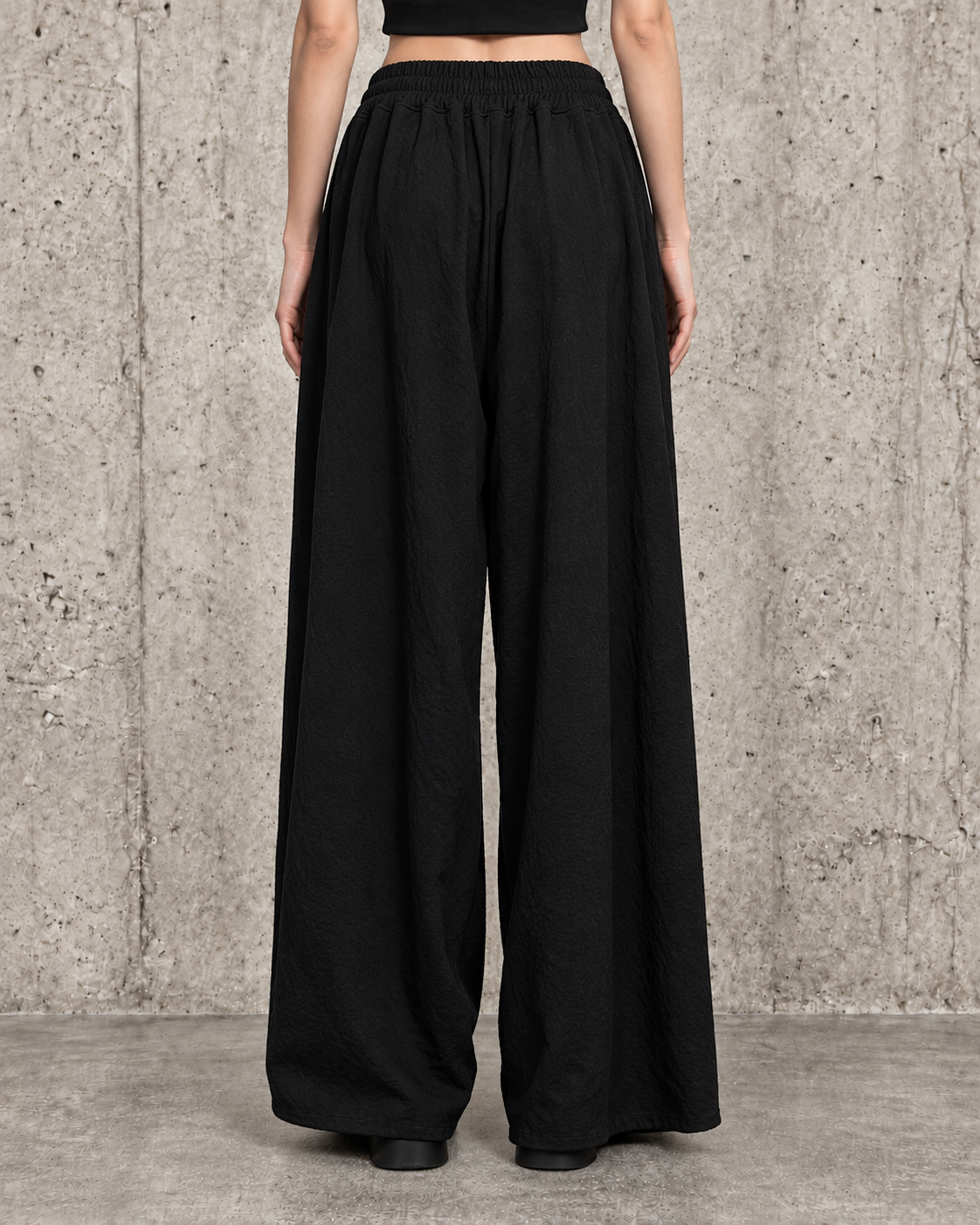 Pantalón amplio negro La Haine – vista 2 de 8