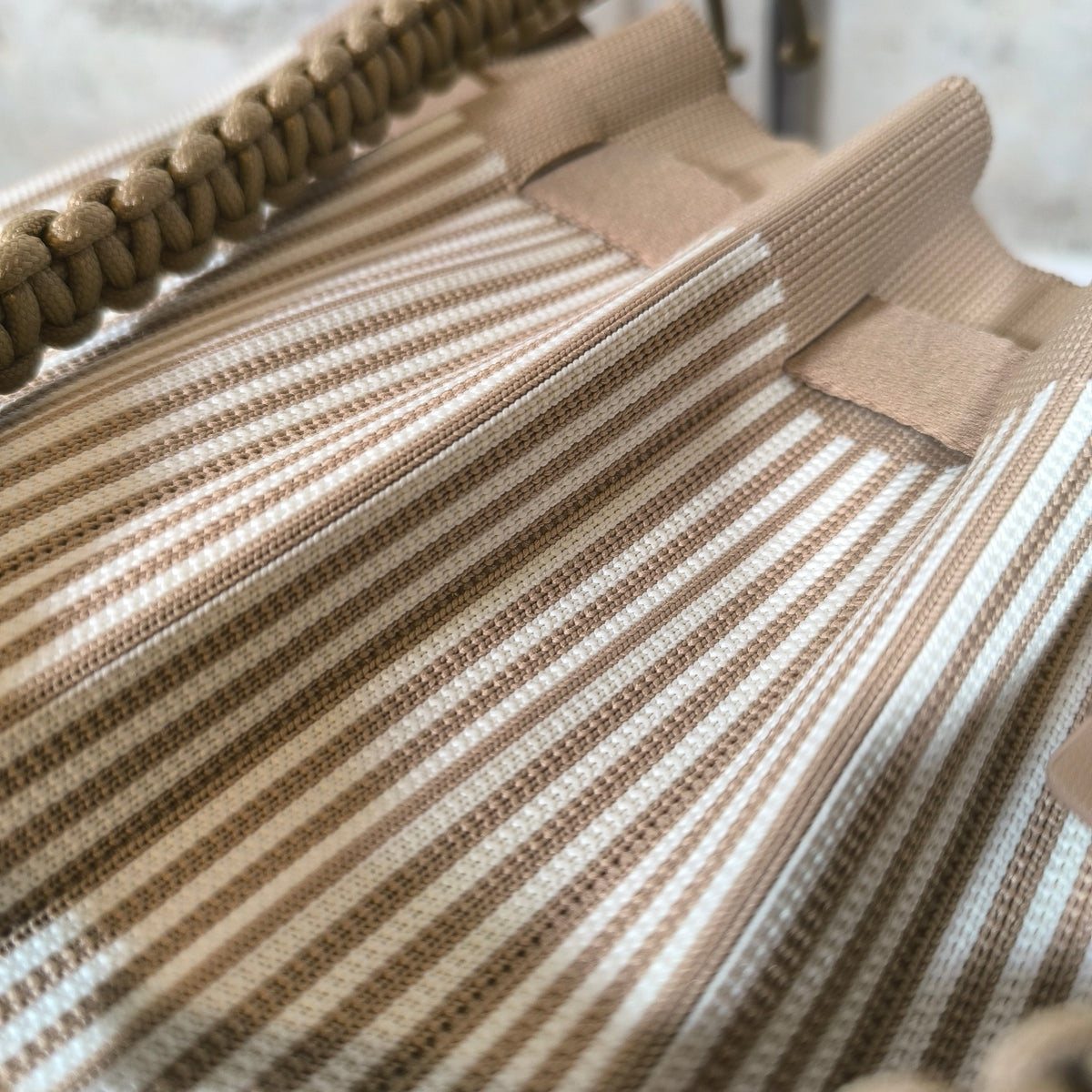 Bolso plisado beige Fri-Yay
