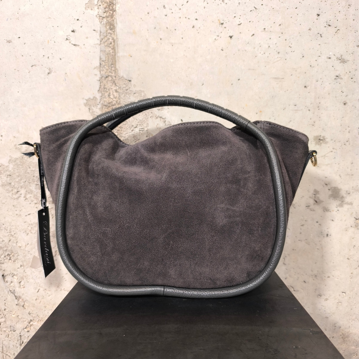 Bolso de ante con asas redondas gris Bardasú
