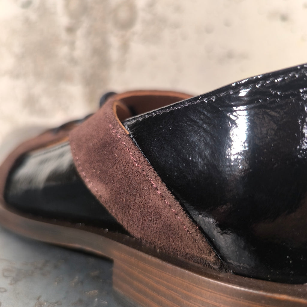 Zapato de cordones negro y marrón Nemonic
