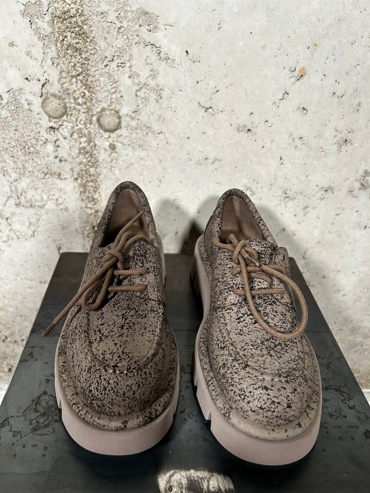 Zapato Elba taupe Bardasú