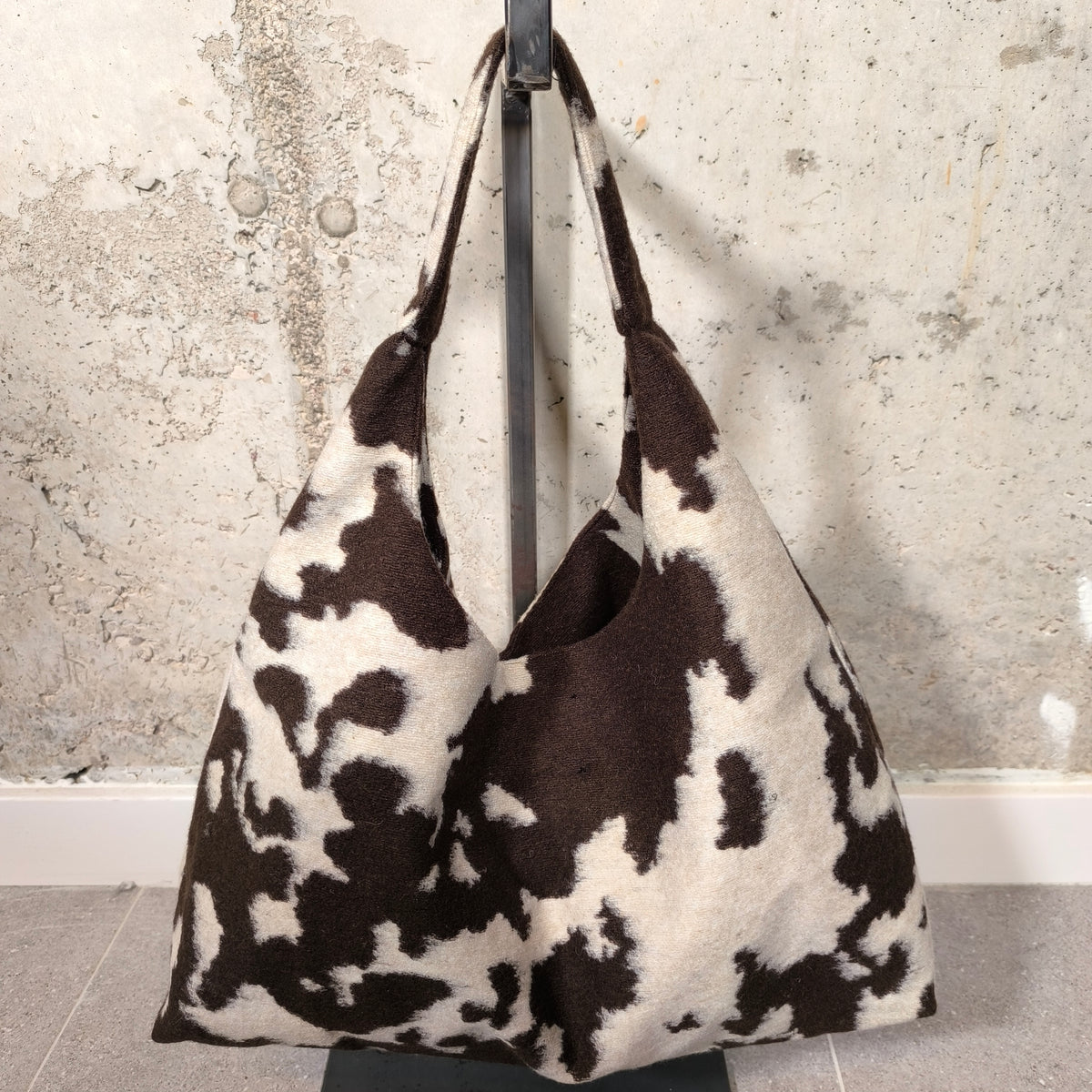 Bolso hobo estampado vaca camel Bardasú