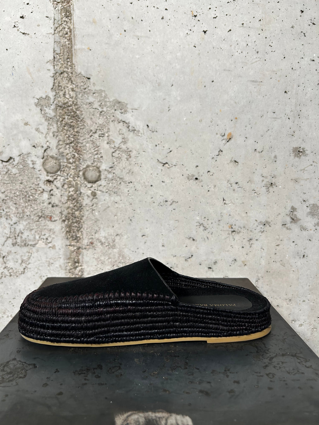 Zueco Deba negro Paloma Barceló