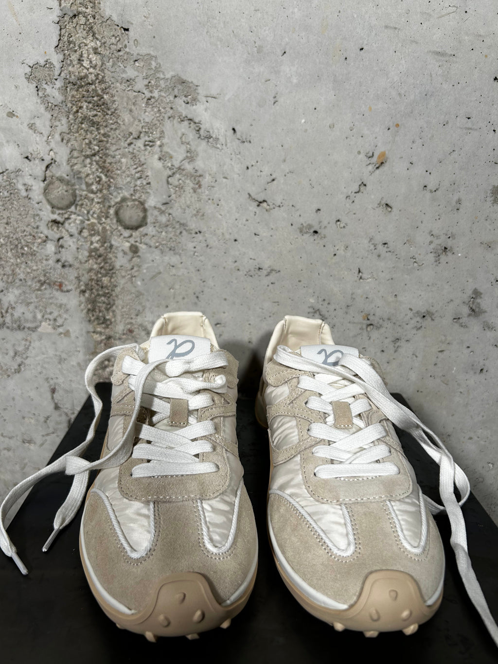 Zapatilla deportiva blanco roto Palomitas