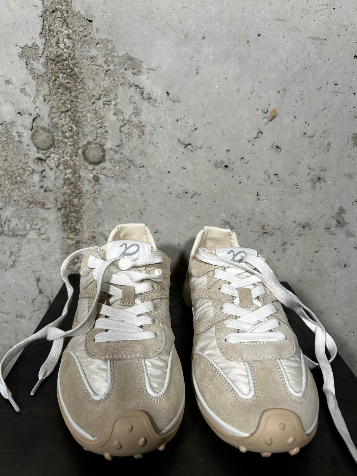 Zapatilla deportiva blanco roto Palomitas