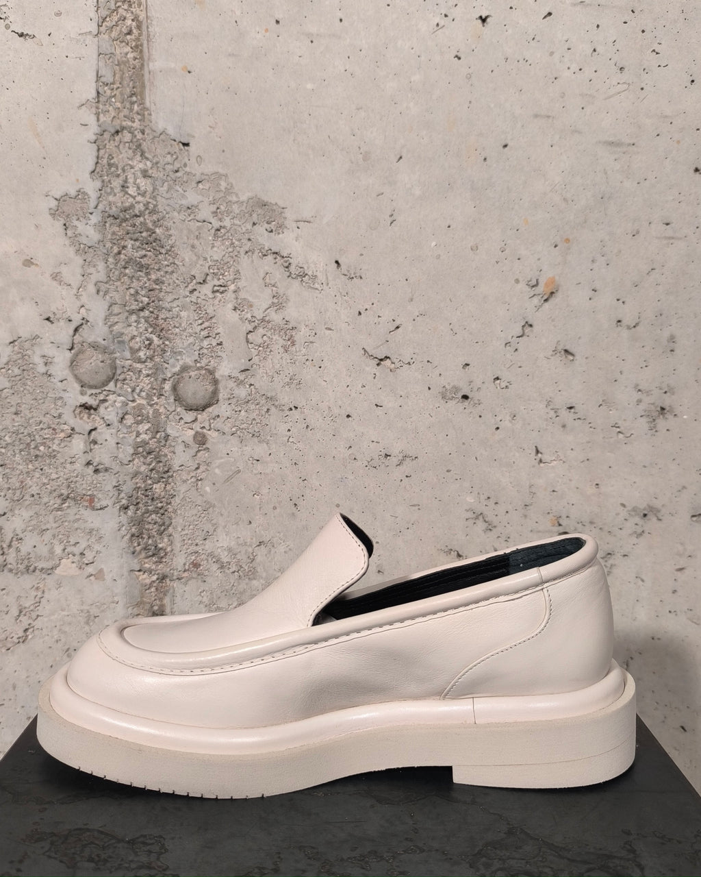 Mocasín Elys blanco Paloma Barceló