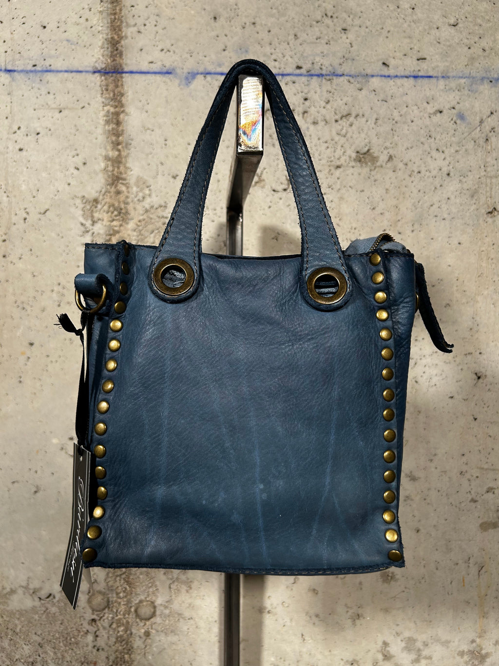 Bolso tote con tachuelas azul Bardasú