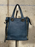Bolso tote con tachuelas azul Bardasú