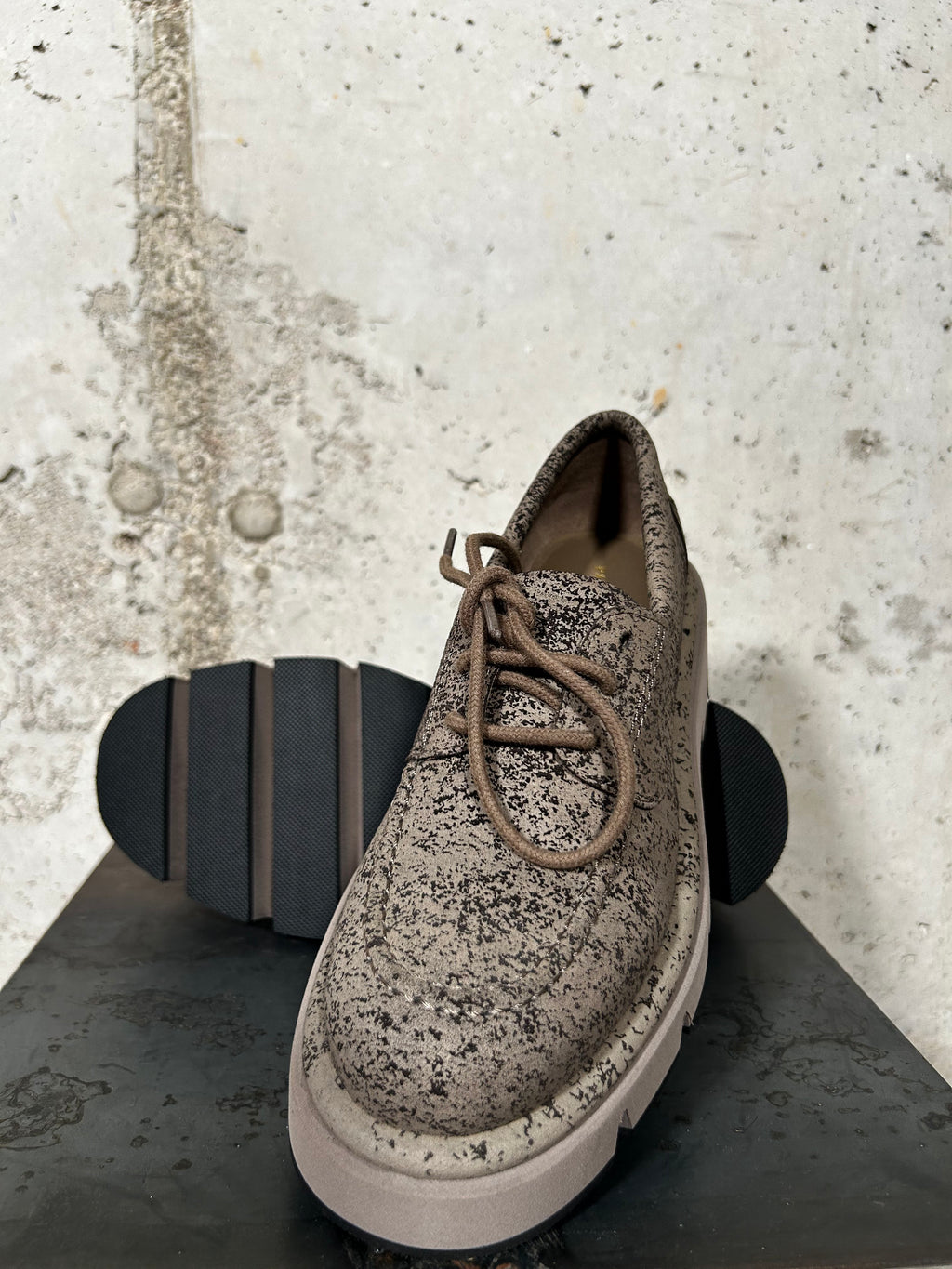 Zapato Elba taupe Bardasú