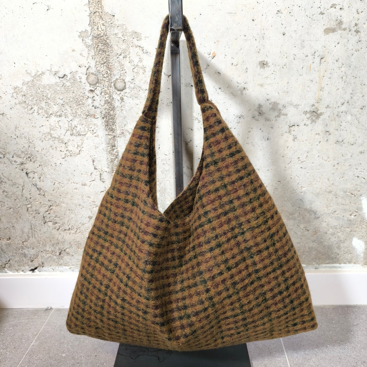 Bolso hobo de pata de gallo camel Bardasú