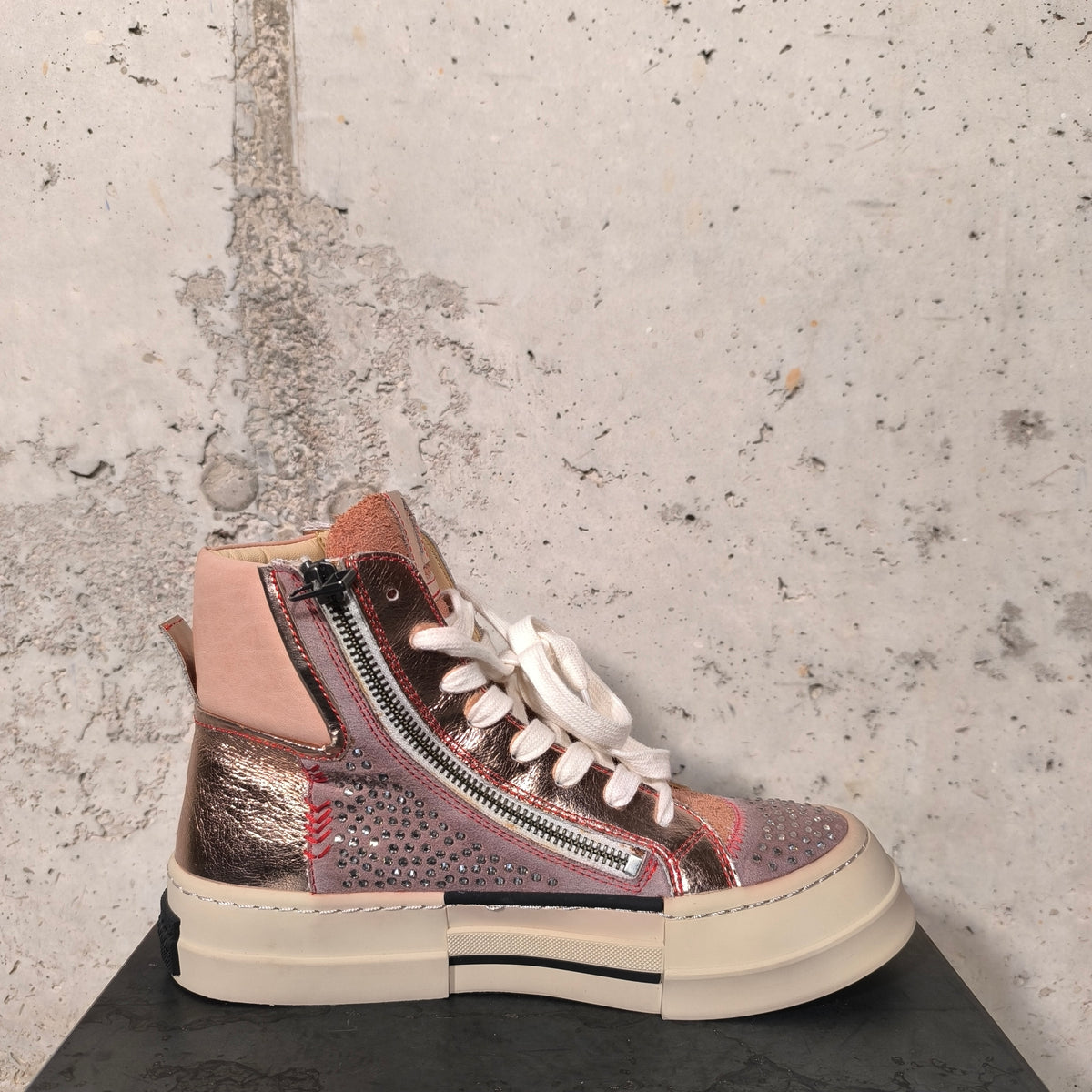Zapatilla abotinada nude rosa Rebecca