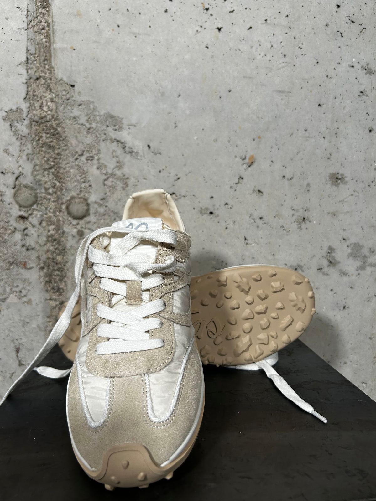 Zapatilla deportiva blanco roto Palomitas