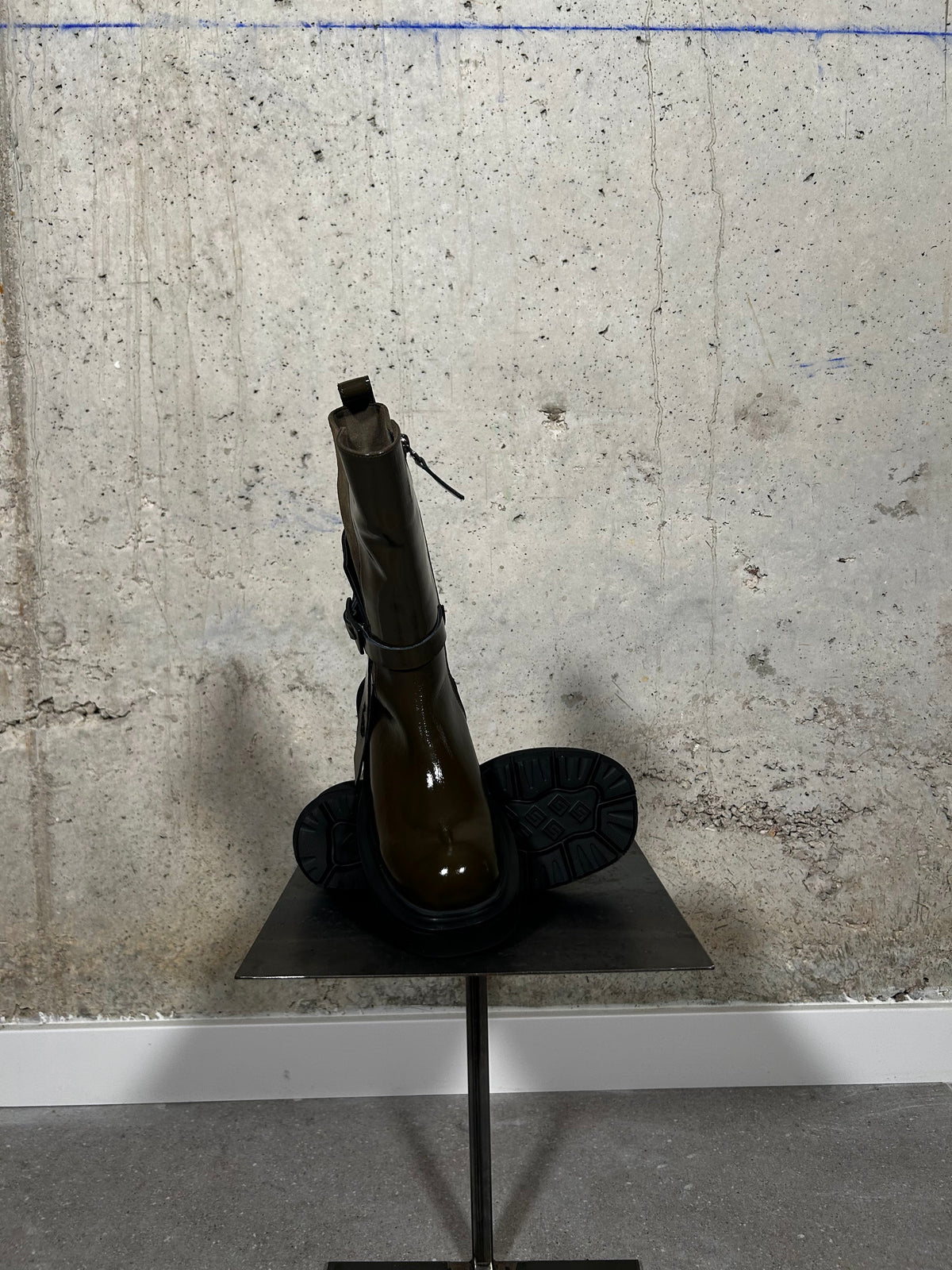 Bota verde oliva Nila & Nila