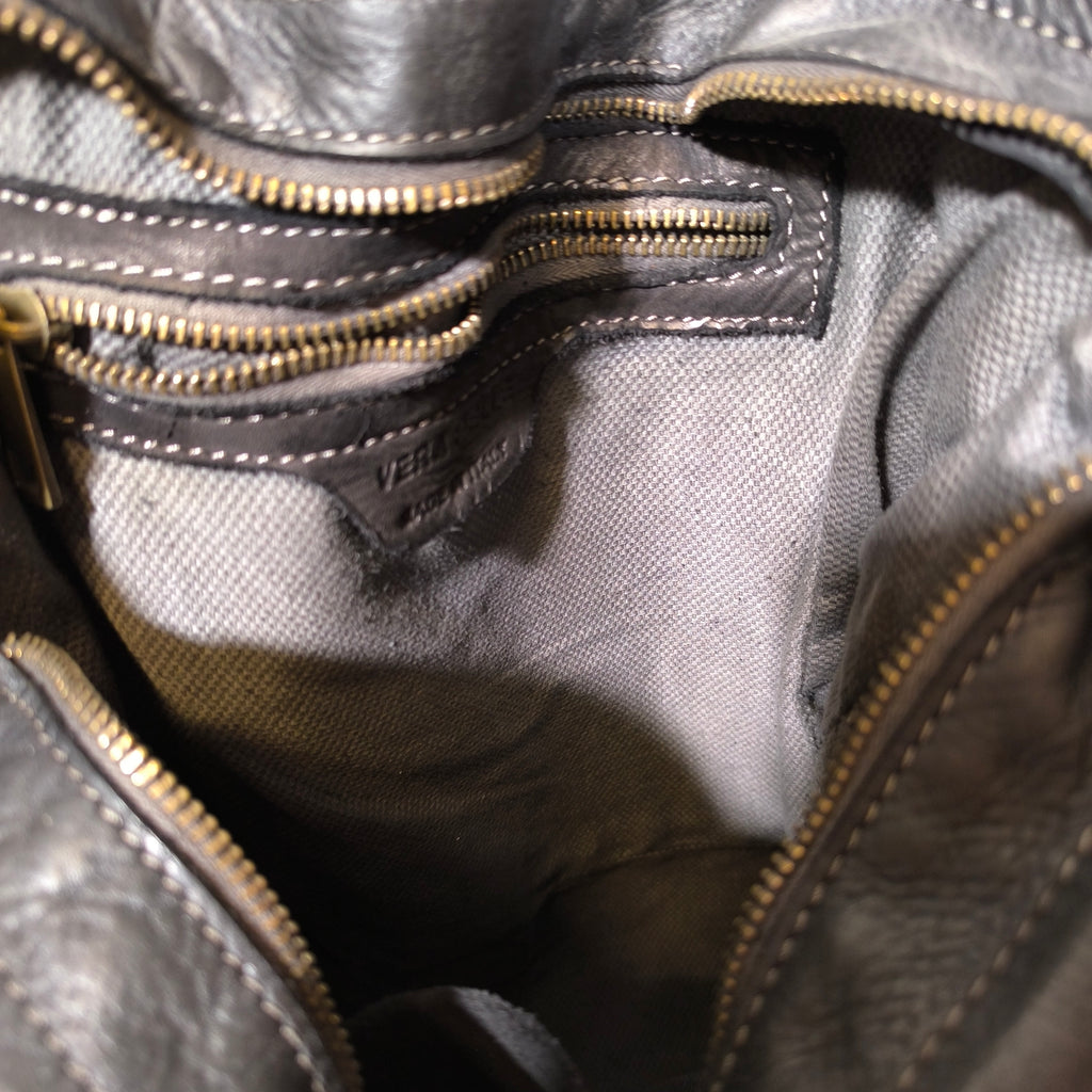 Bolso hobo de piel con solapa negro Bardasú