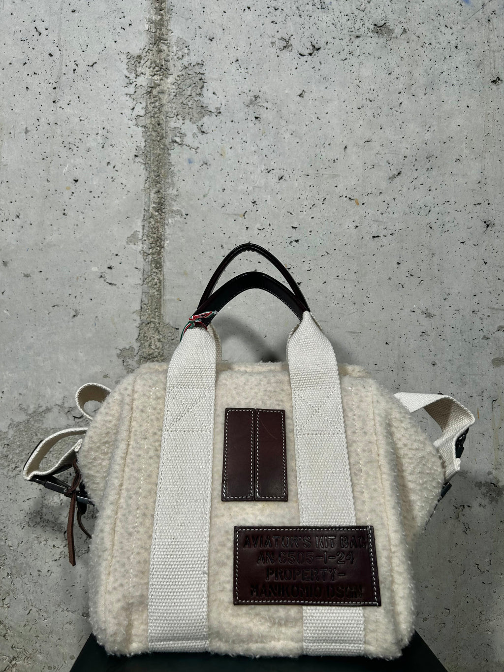 Bolso Aviator's Kit Bag marfil Manikomio Design