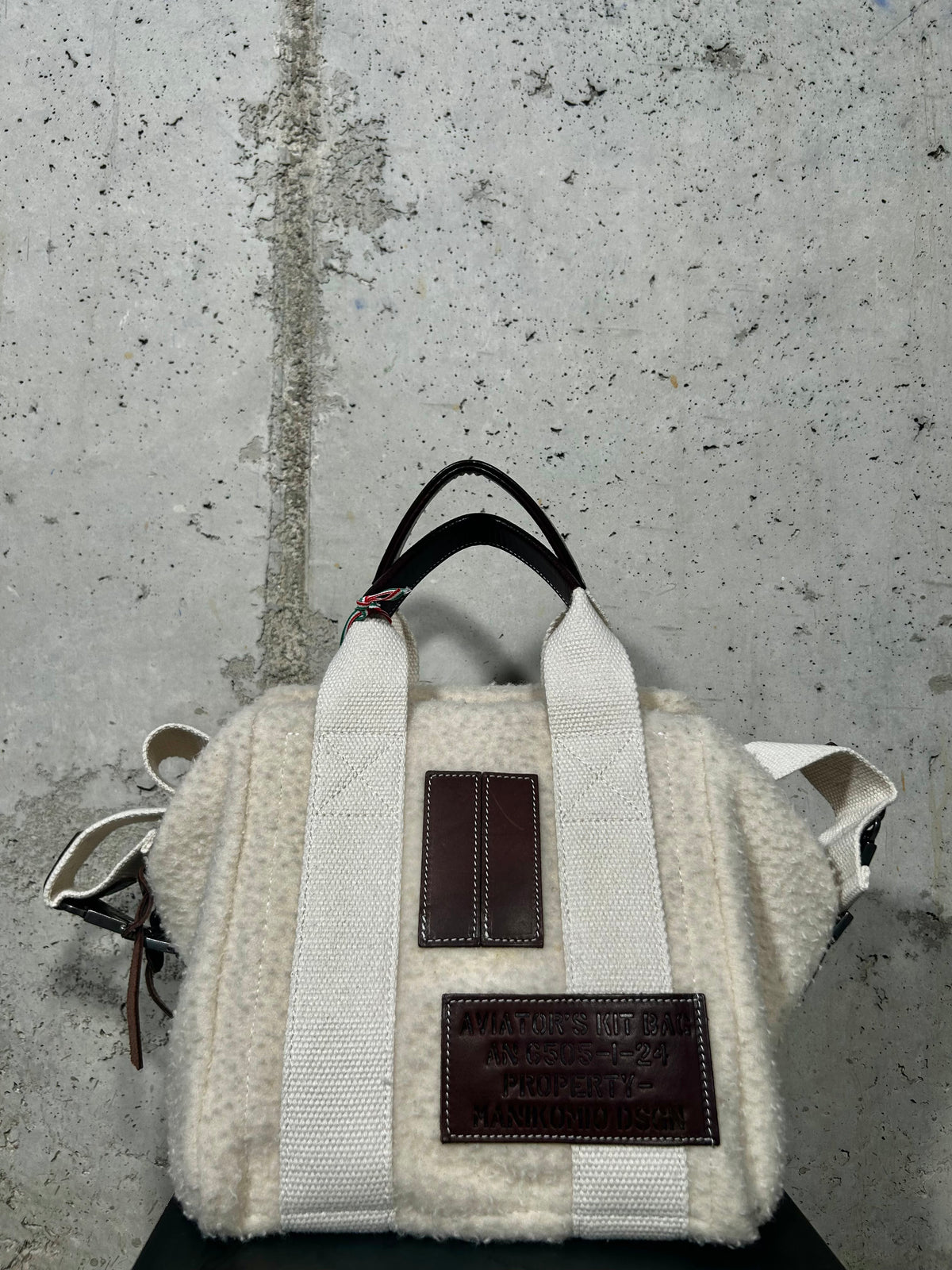 Bolso Aviator's Kit Bag marfil Manikomio Design