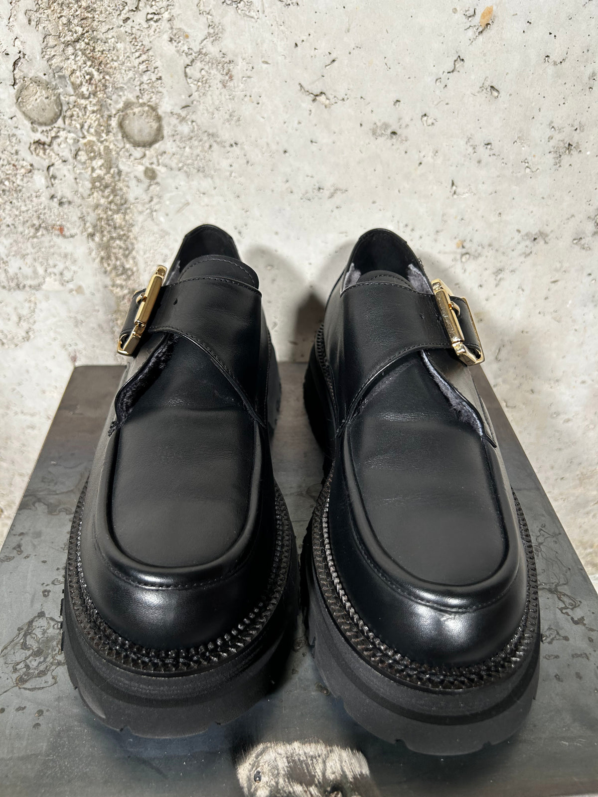 Mocasín con hebilla negro Bardasú