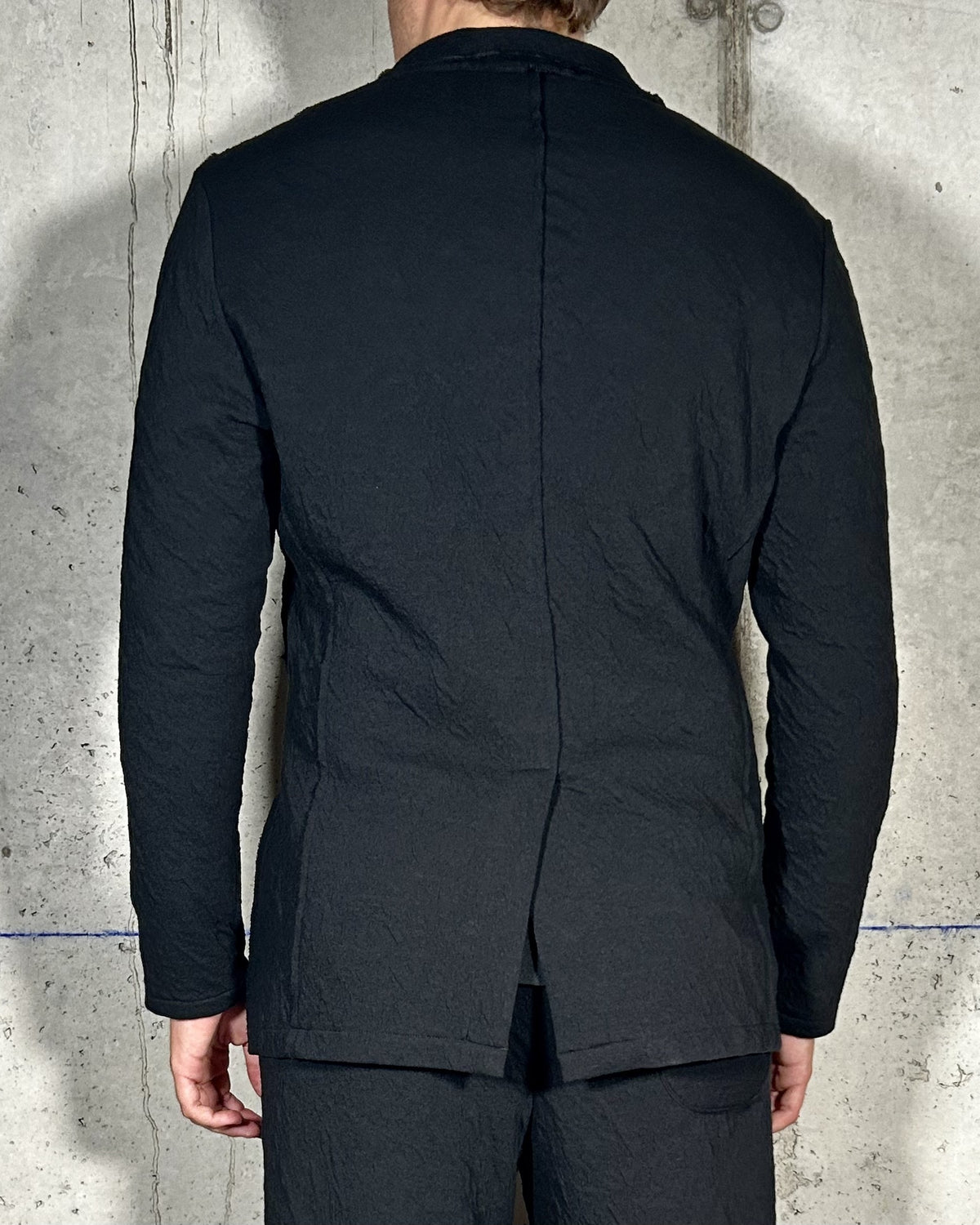 Blazer negro La Haine Inside Us, vista trasera